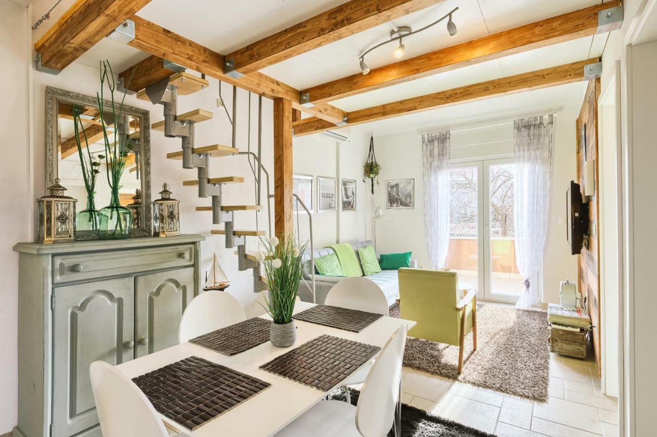 Villa Marizella Premantura Buitenkant foto